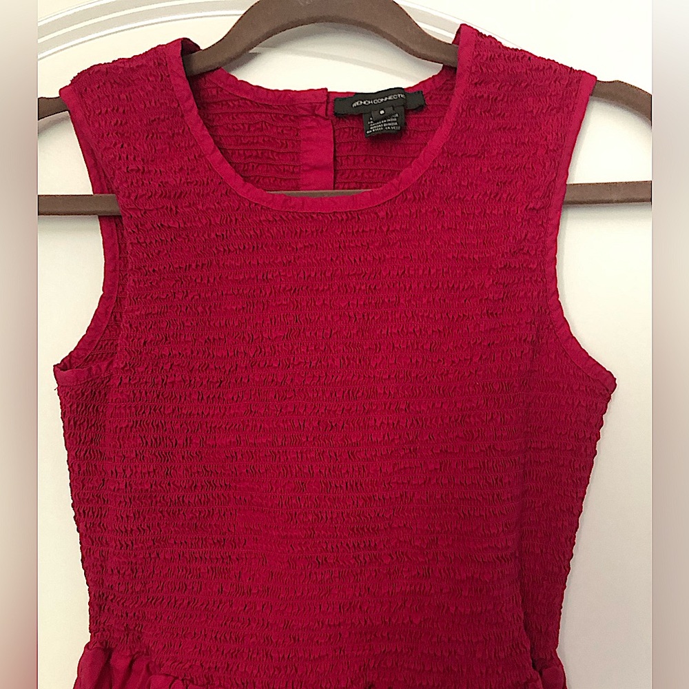 🐣3/$30🌷 Beautiful fuchsia poplin smocked minidress by French Connection, size 8 - Picture 2 of 8